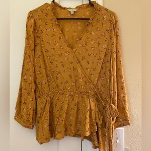 EUC Lucky Brand Wrap Style Blouse